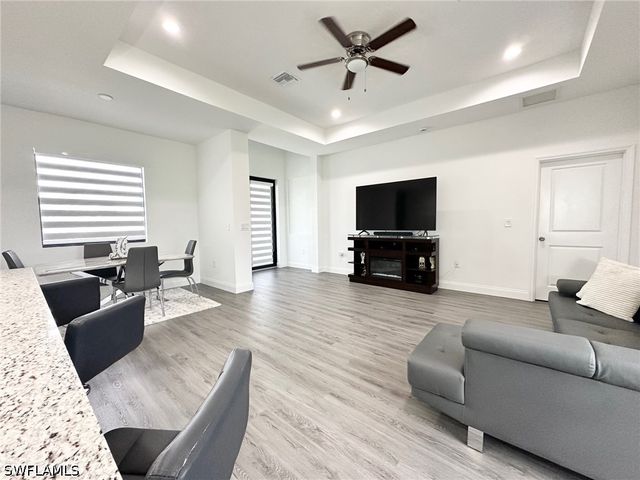 933 Oxford AVE S, Lehigh Acres, FL 33974