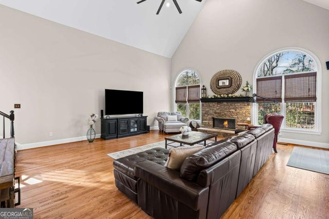 1212 Hidden Spirit Trail, Lawrenceville, GA 30045