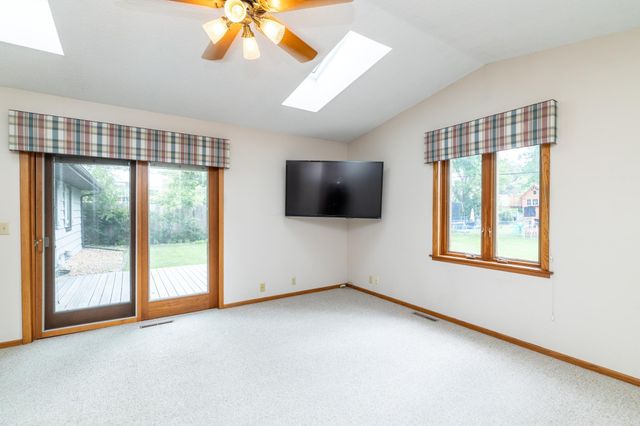 2309 W 95th Street, Bloomington, MN 55431