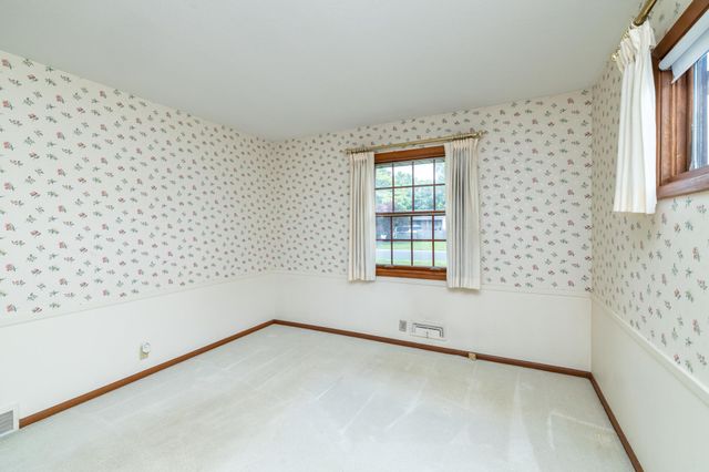 2309 W 95th Street, Bloomington, MN 55431