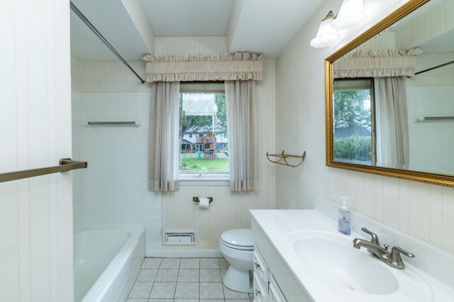 2309 W 95th Street, Bloomington, MN 55431