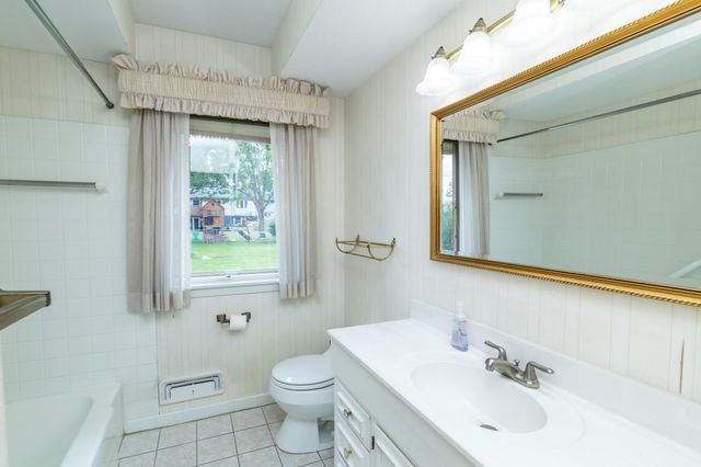 2309 W 95th Street, Bloomington, MN 55431