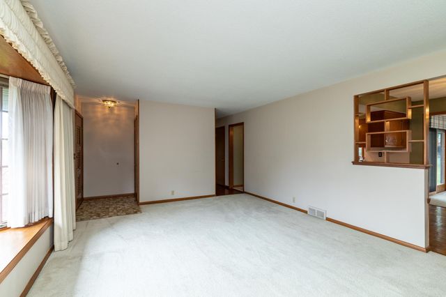 2309 W 95th Street, Bloomington, MN 55431