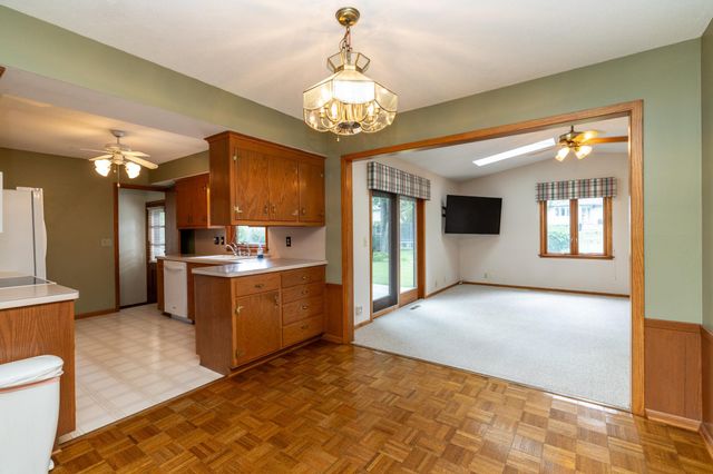 2309 W 95th Street, Bloomington, MN 55431