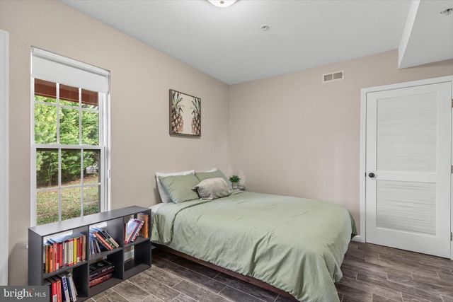 38151 GREENPORT LN, Ocean View, DE 19970