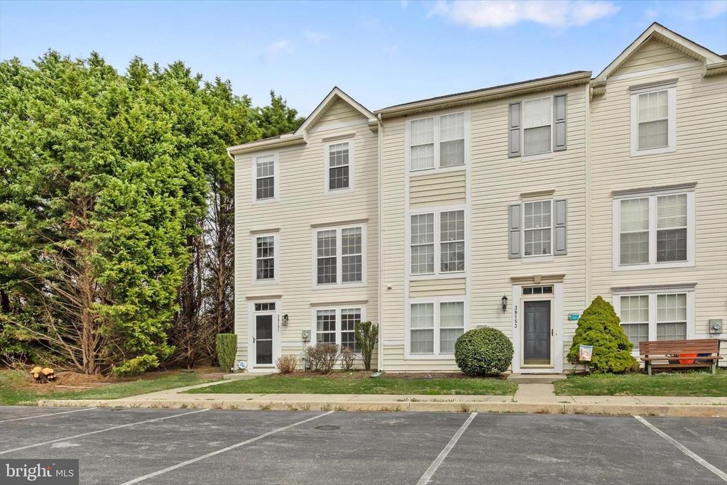 38151 GREENPORT LN, Ocean View, DE 19970