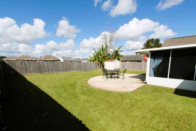 416 Windward Dr, Houma, LA 70360