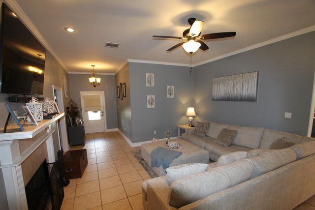 416 Windward Dr, Houma, LA 70360