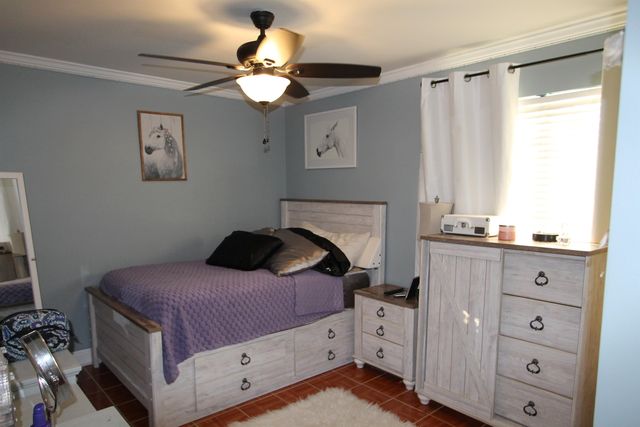 416 Windward Dr, Houma, LA 70360