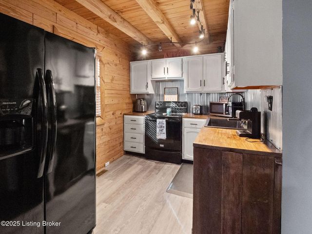 652 Pine Ridge Rd, Falls Of Rough, KY 40119