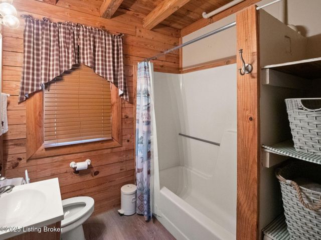 652 Pine Ridge Rd, Falls Of Rough, KY 40119