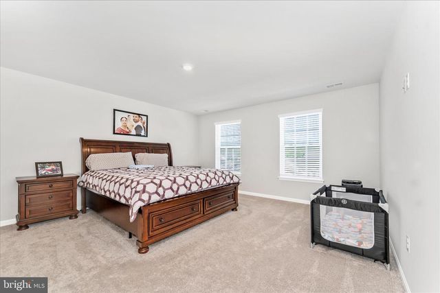 47 ORPINGTON DR, Martinsburg, WV 25403