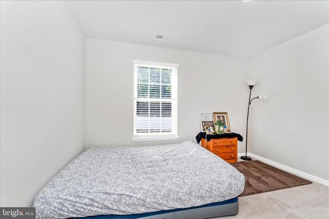 47 ORPINGTON DR, Martinsburg, WV 25403