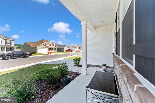47 ORPINGTON DR, Martinsburg, WV 25403