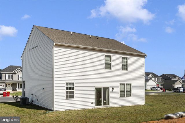 47 ORPINGTON DR, Martinsburg, WV 25403