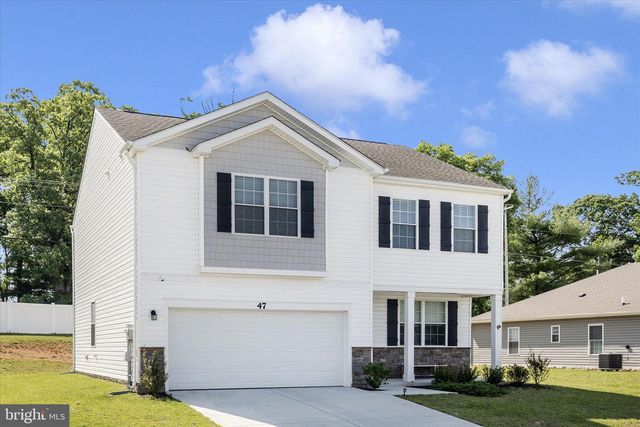 47 ORPINGTON DR, Martinsburg, WV 25403