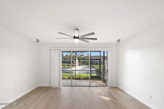 7492 RED CRANE Lane, Jacksonville, FL 32256