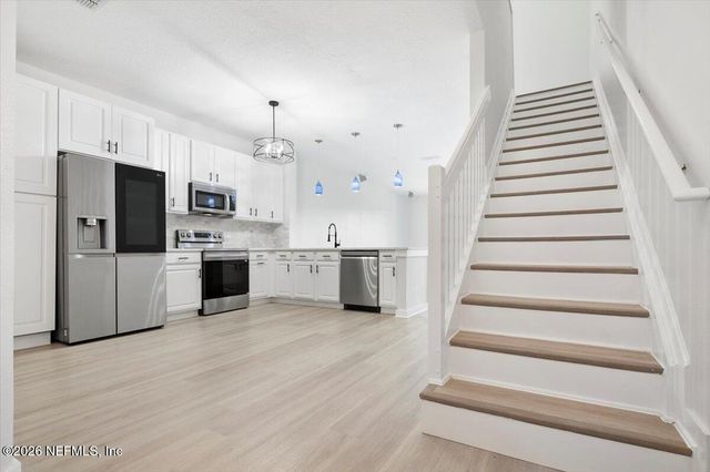 7492 RED CRANE Lane, Jacksonville, FL 32256