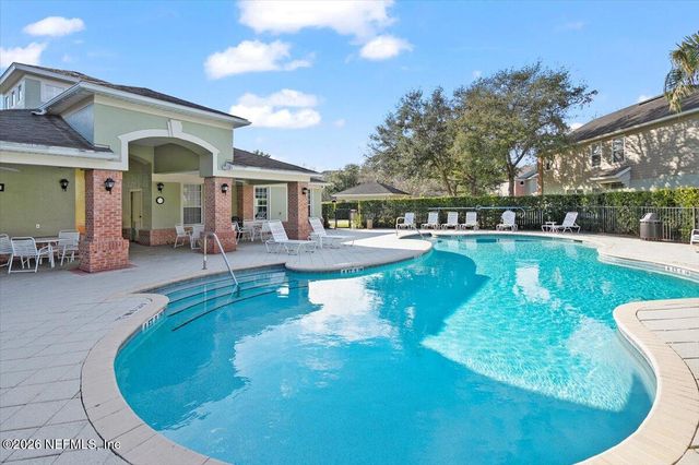 7492 RED CRANE Lane, Jacksonville, FL 32256