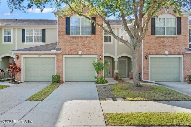 7492 RED CRANE Lane, Jacksonville, FL 32256