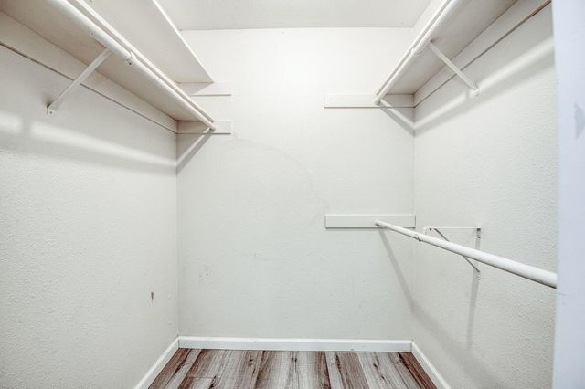 1957 W Santa Ana Avenue, Fresno, CA 93705