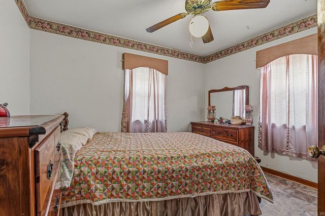55 Brady Lane, Brookland, AR 72417