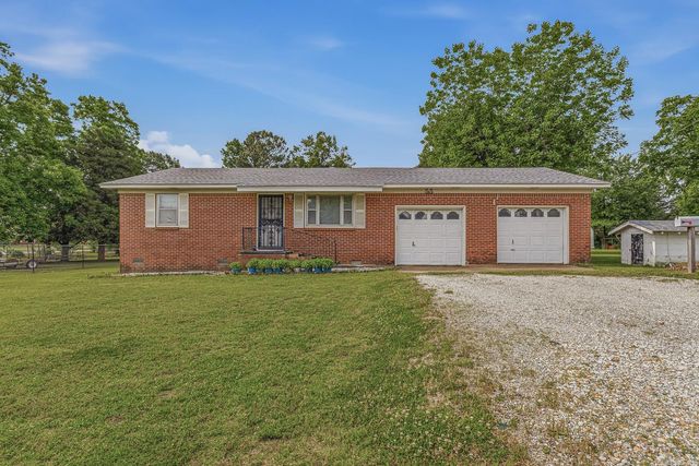 55 Brady Lane, Brookland, AR 72417