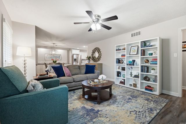 1401 Crystal Drive, Benton, AR 72015