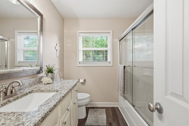 1401 Crystal Drive, Benton, AR 72015