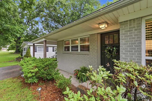 1401 Crystal Drive, Benton, AR 72015