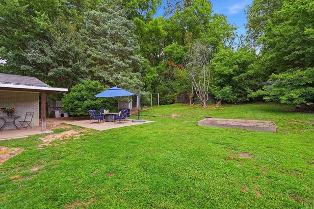 1401 Crystal Drive, Benton, AR 72015