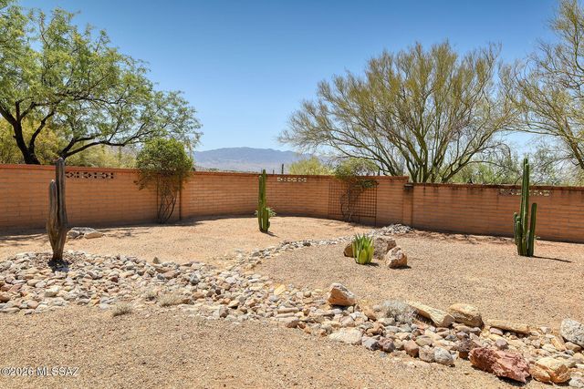 11968 E Makohoh Trail, Tucson, AZ 85749