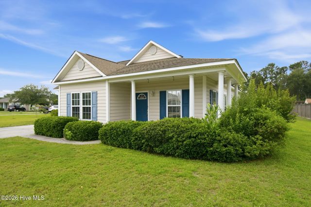 104 Colville Court, Winnabow, NC 28479