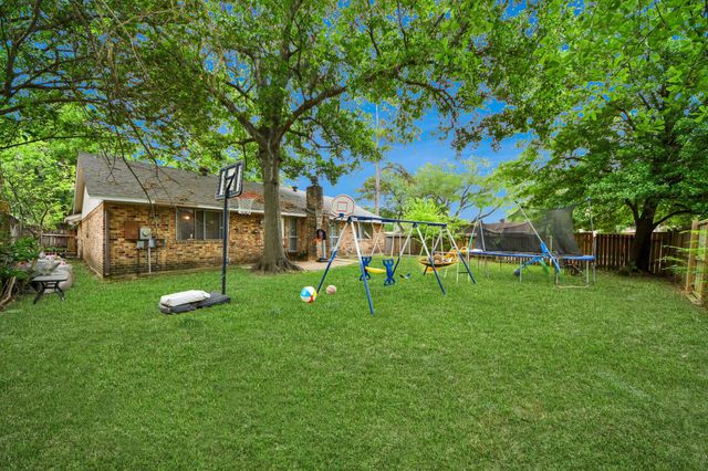 24003 Spring Briar Lane, Spring, TX 77373