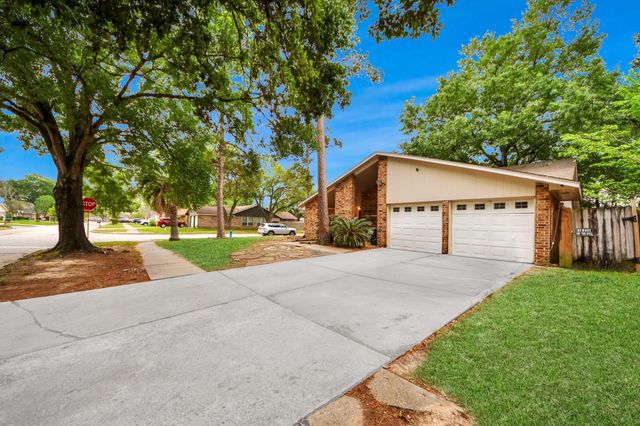 24003 Spring Briar Lane, Spring, TX 77373