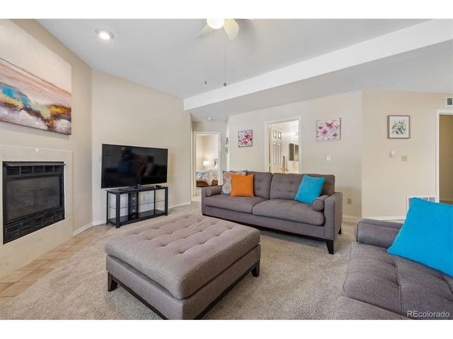 8621 E Dry Creek Rd 311, Centennial, CO 80112