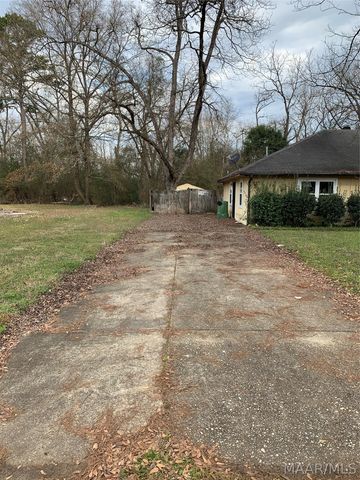 126 GROVEWOOD Court, Montgomery, AL 36108