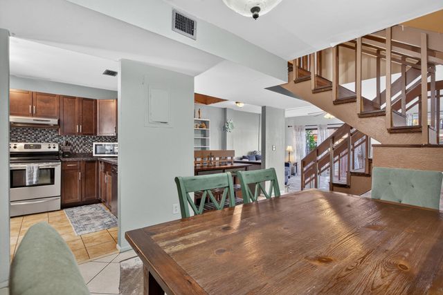 9942 Royal Palm Boulevard, Coral Springs, FL 33065