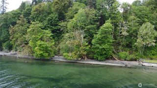 9030 SE Fragaria Road, Olalla, WA 98359
