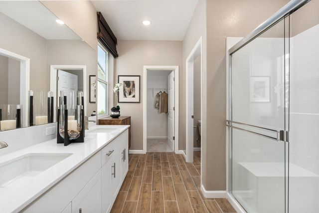 6765 E Oslin Avenue, Fresno, CA 93727