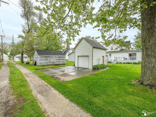 12747 Matthews Street, Carleton, MI 48117