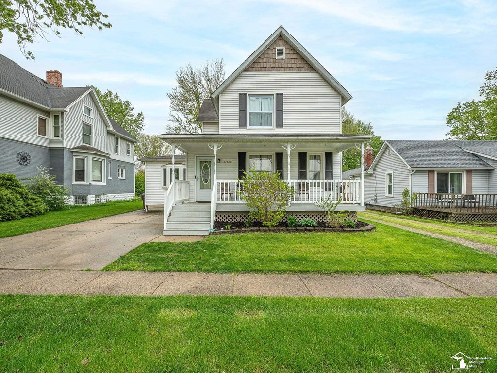 12747 Matthews Street, Carleton, MI 48117
