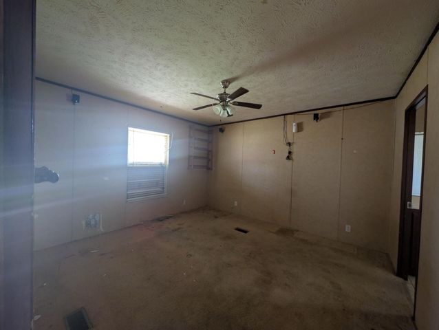 10740 Bear Creek Rd, Bon Aqua, TN 37025