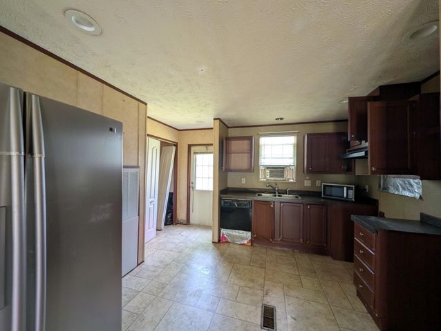 10740 Bear Creek Rd, Bon Aqua, TN 37025