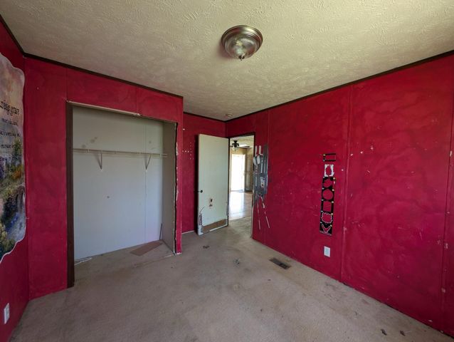 10740 Bear Creek Rd, Bon Aqua, TN 37025