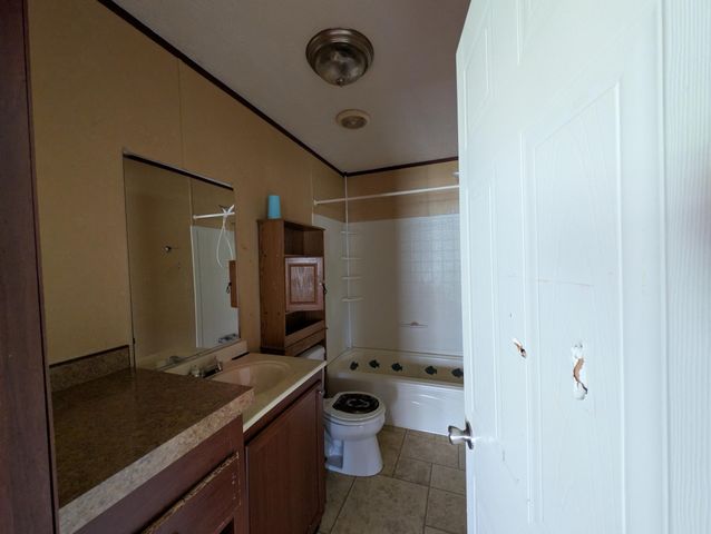 10740 Bear Creek Rd, Bon Aqua, TN 37025