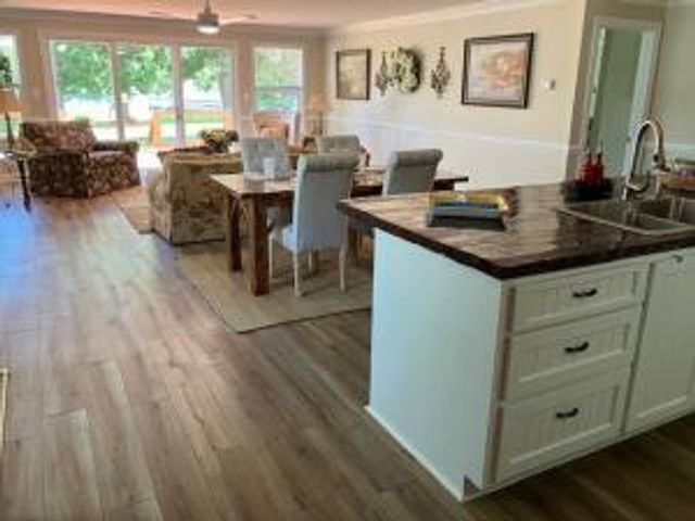 2222 Lakeshore Drive, Manning, SC 29102