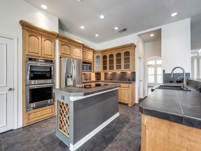 4684 Old Pond Drive, Plano, TX 75024