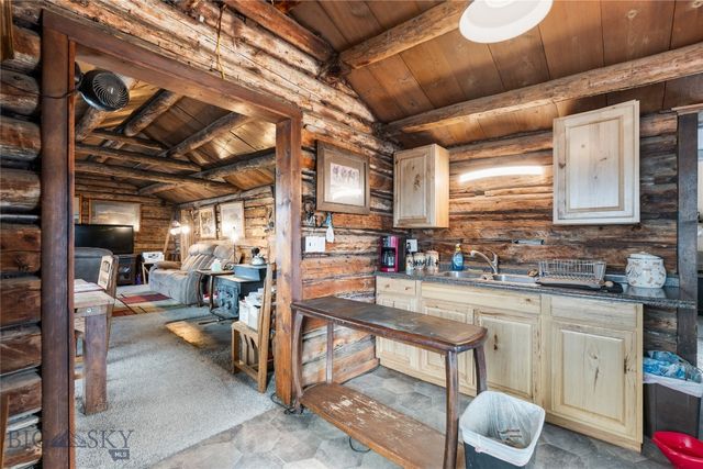 3144 Iris Ridge, Ramsay, MT 59748