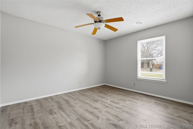 1716 N Butternut Avenue, Broken Arrow, OK 74012